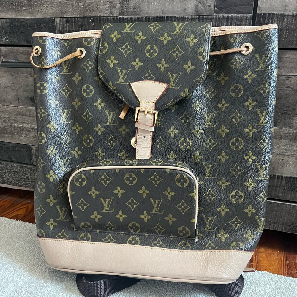 Beautiful large Brown and Tan Monogram Backpack - Dupe!